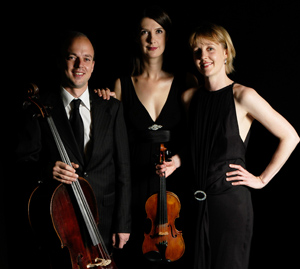 SERAPHIM TRIO with DAVID ELTON at QUEEN'S