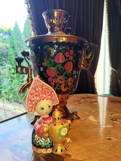 Matrioshka Restaurant and live music