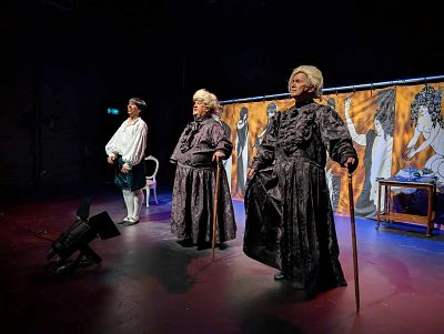 The Importance of Being Earnest as Performed by Three F*cking Queens and a Duck